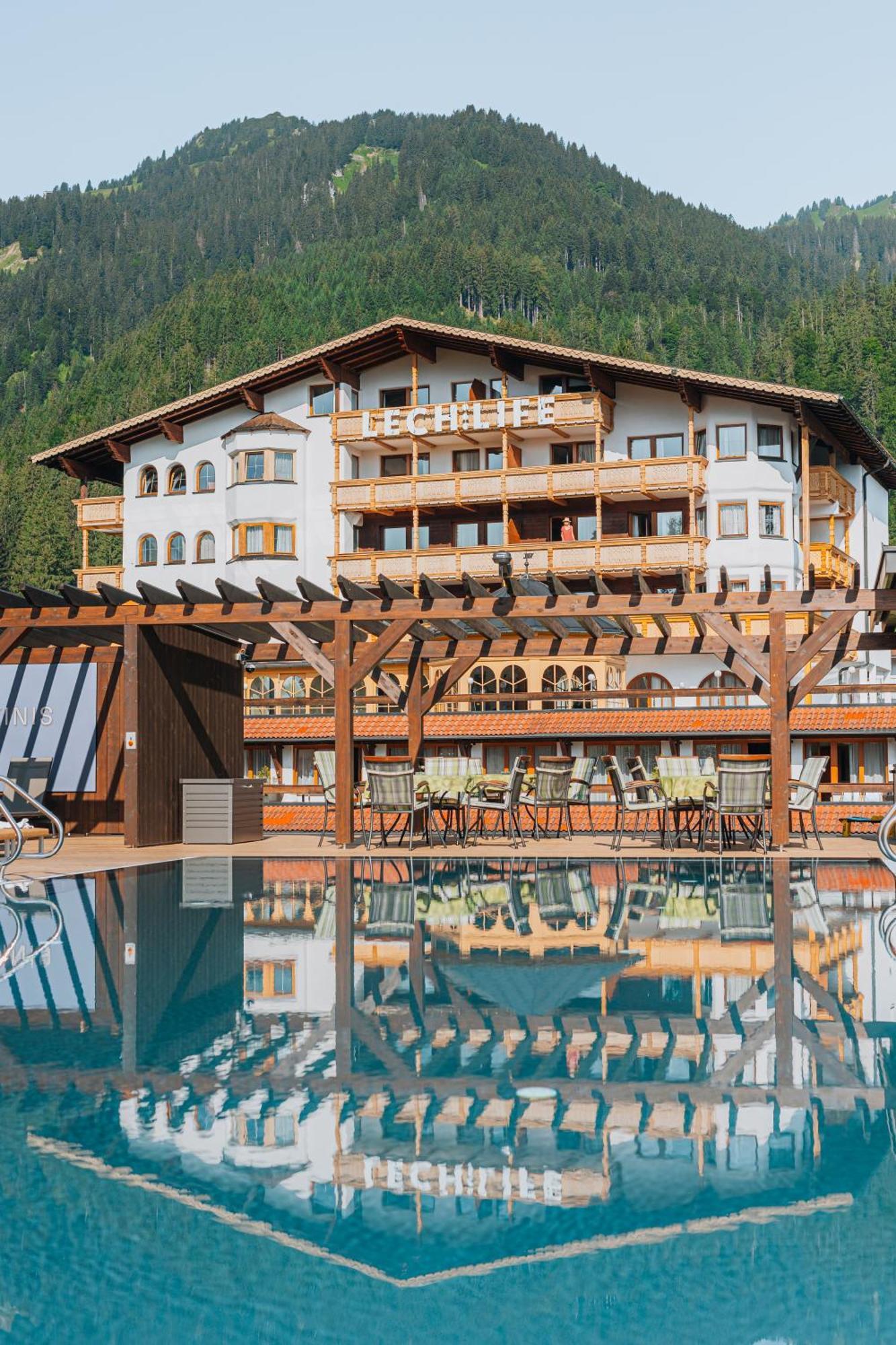 Lechlife Travelhouse Aparthotel Reutte Eksteriør bilde