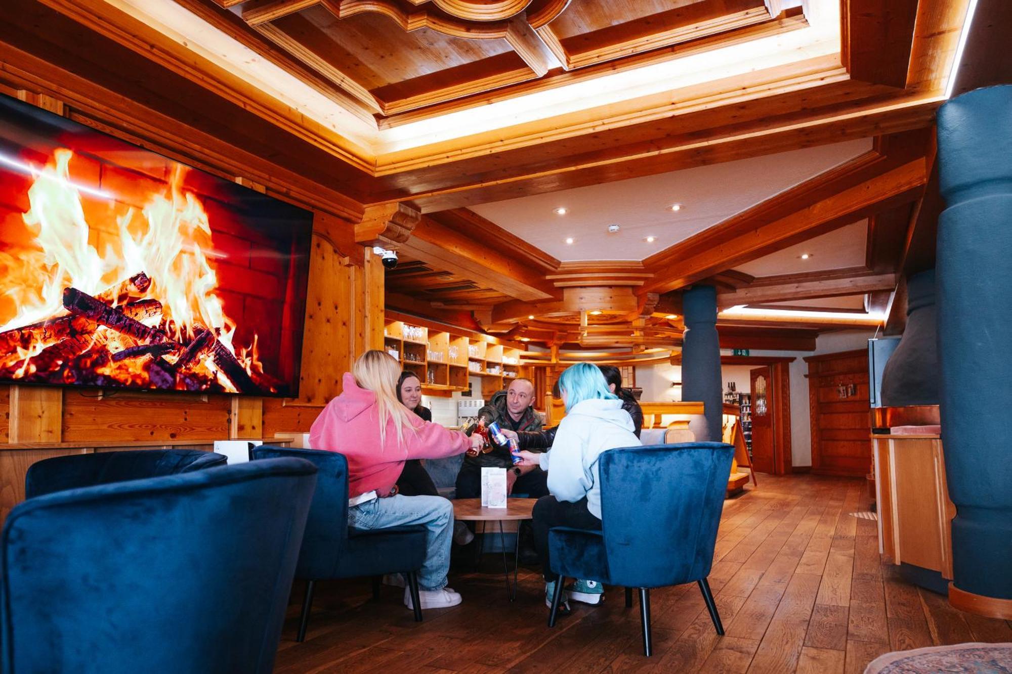 Lechlife Travelhouse Aparthotel Reutte Eksteriør bilde
