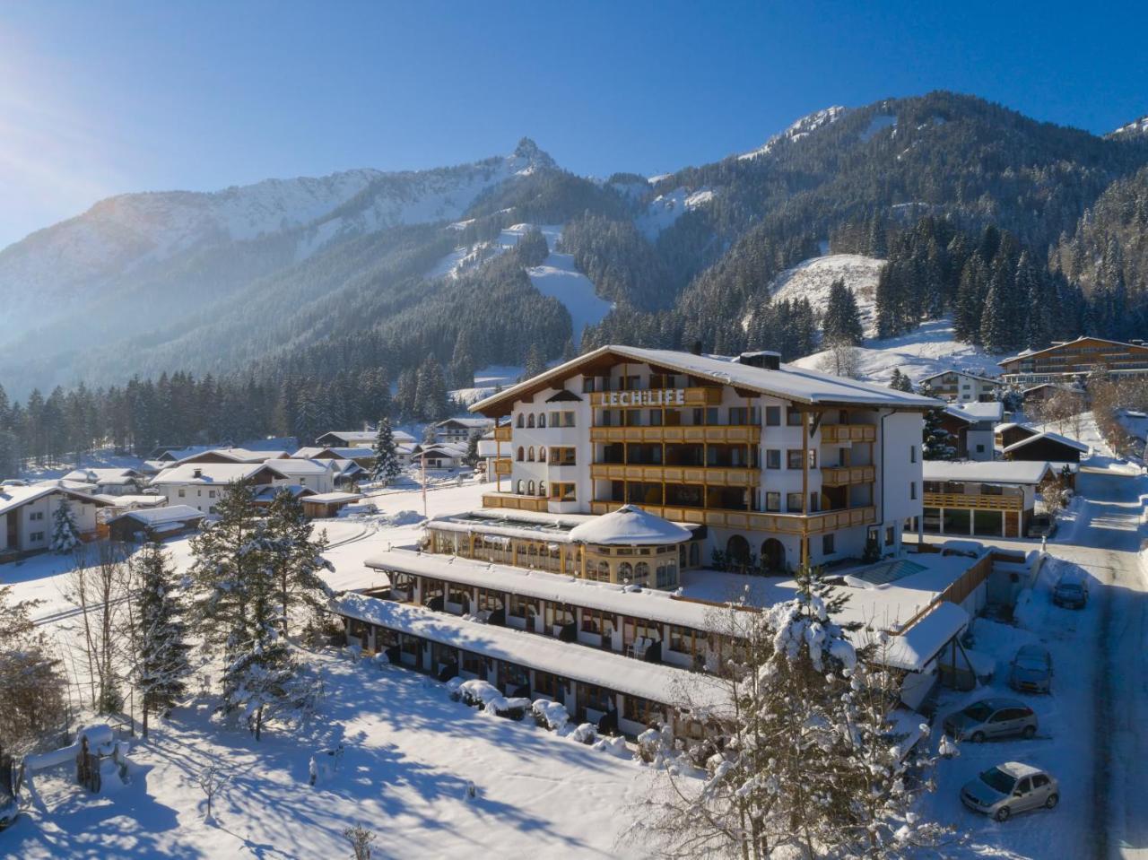 Lechlife Travelhouse Aparthotel Reutte Eksteriør bilde